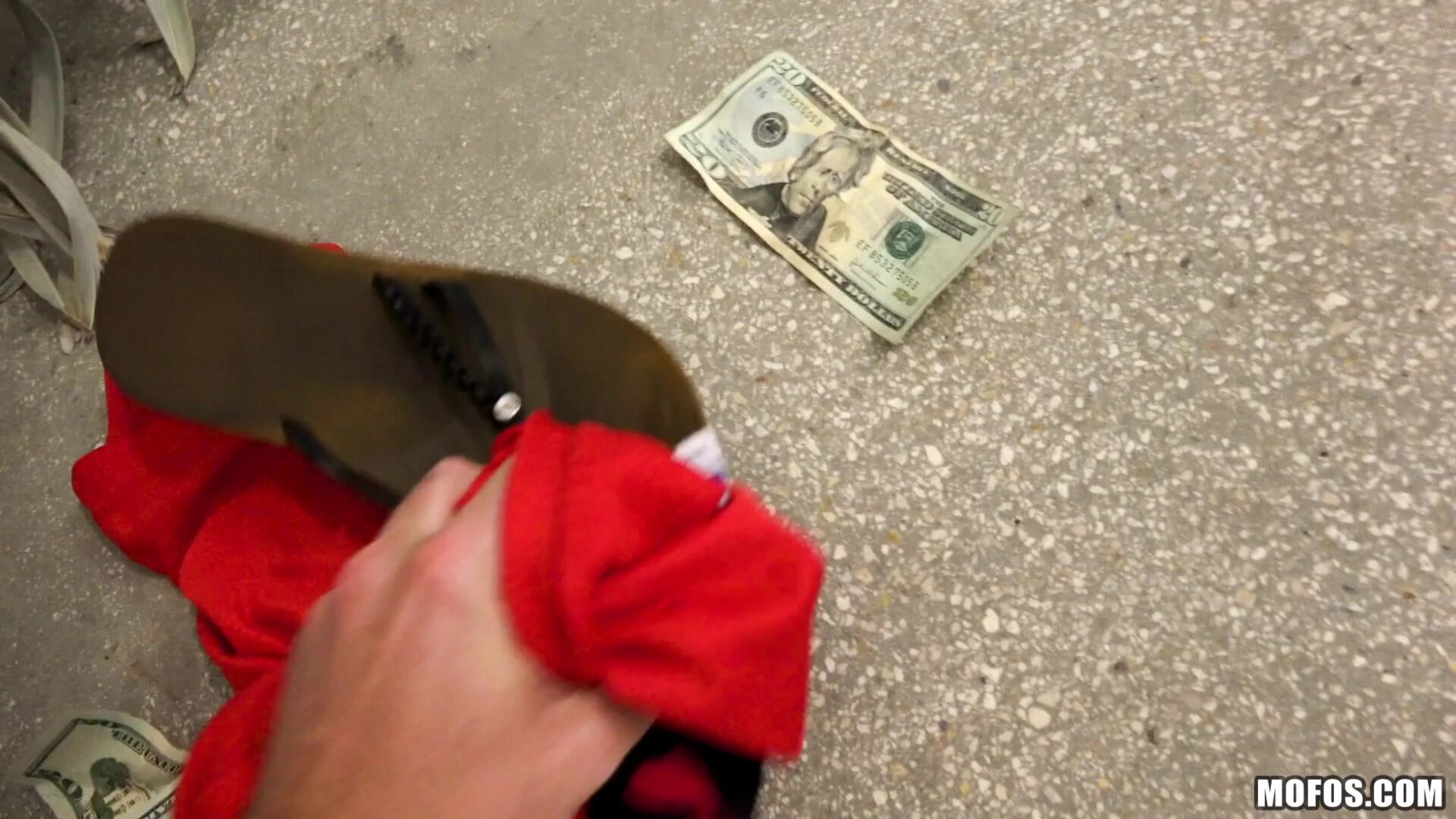 Fun-loving Model Fucks in Public