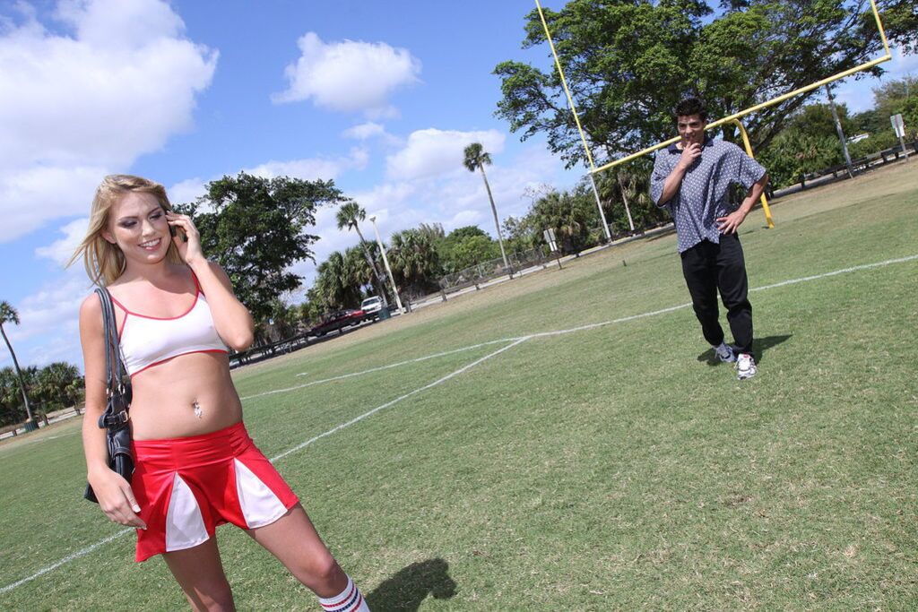 Hot Blonde Cheerleader Reecy Rae Fucks After Practice