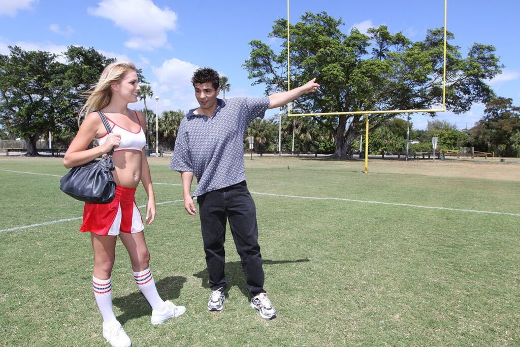 Hot Blonde Cheerleader Reecy Rae Fucks After Practice