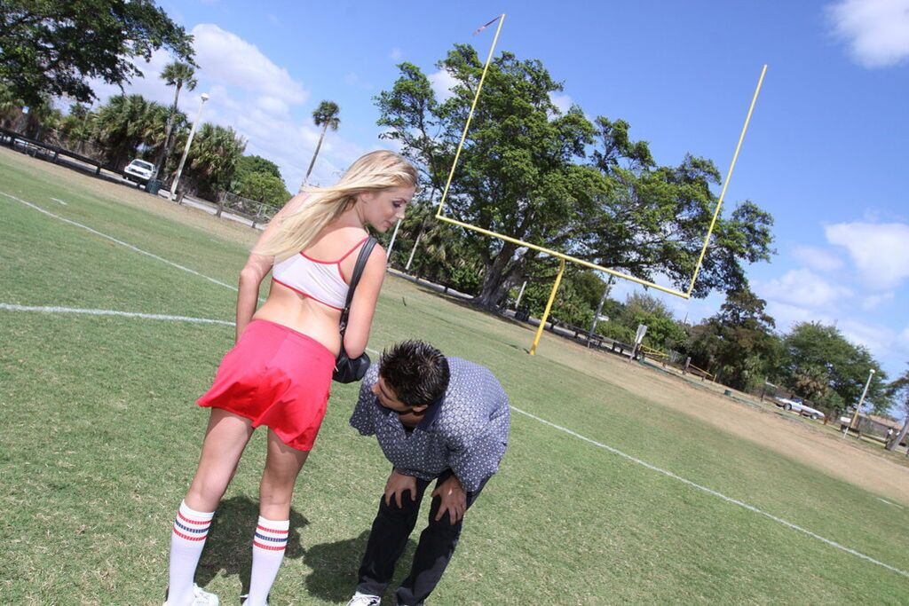 Hot Blonde Cheerleader Reecy Rae Fucks After Practice