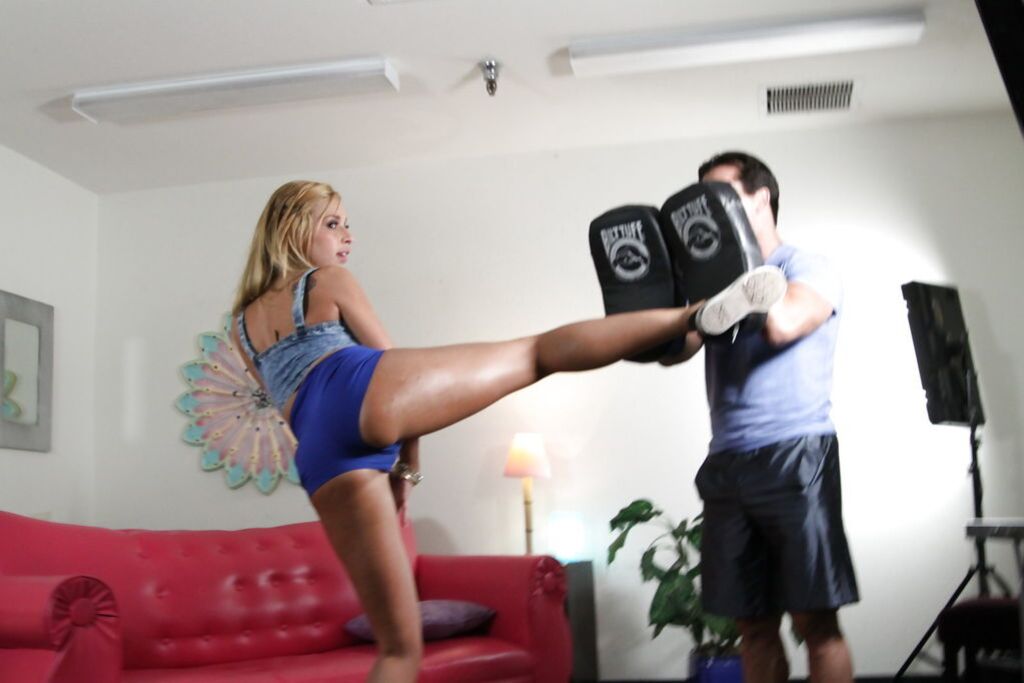 Sports Trainer Nails A Petite Teen Hottie