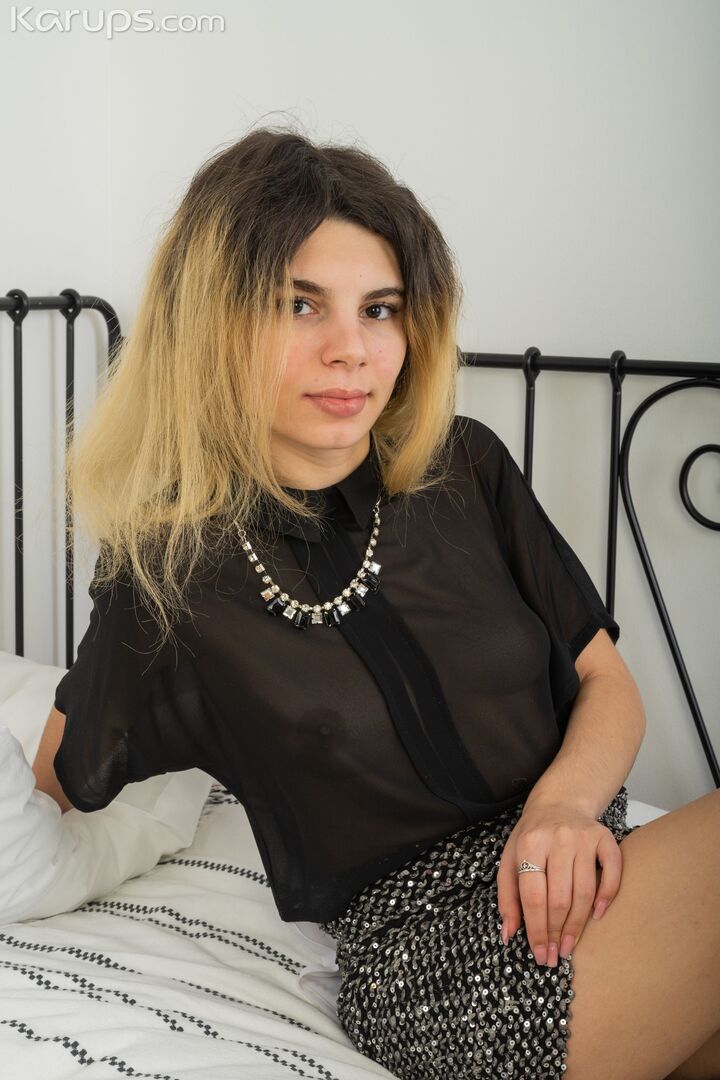 CUM WITH CARMEN