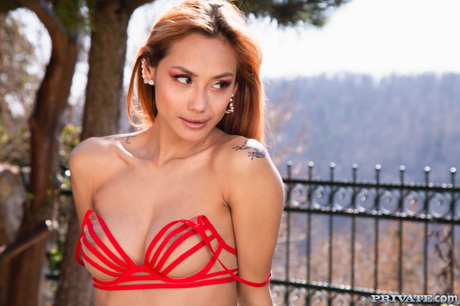 Verónica Leal Enjoys Threesome with DP