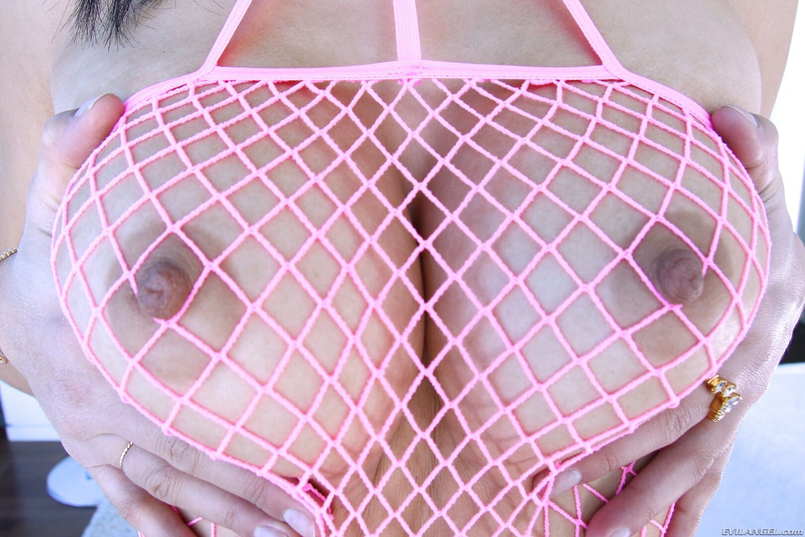 Asian Kendra's Gaping Anal & A2M Deeds