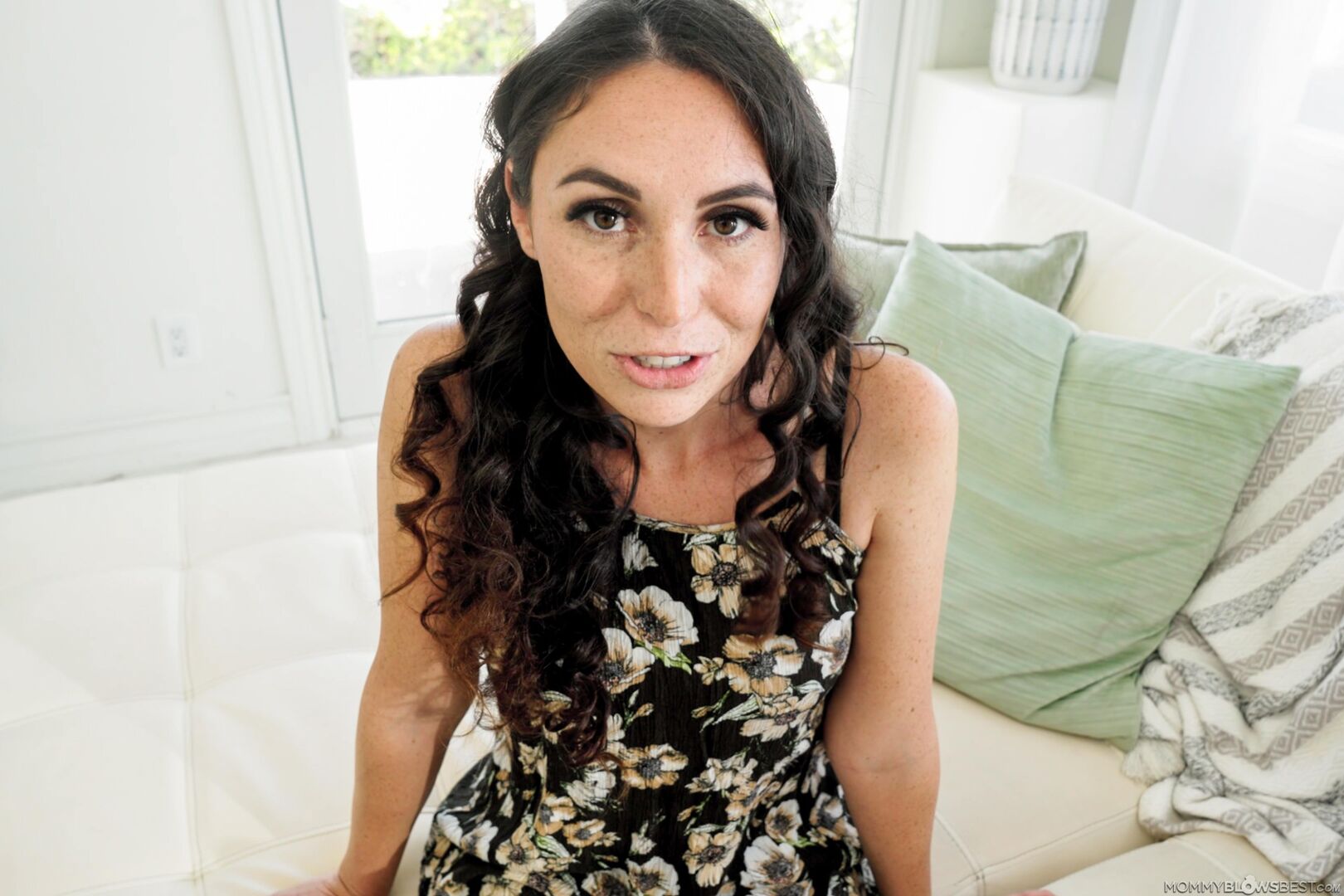 Stepmom Seduction 2