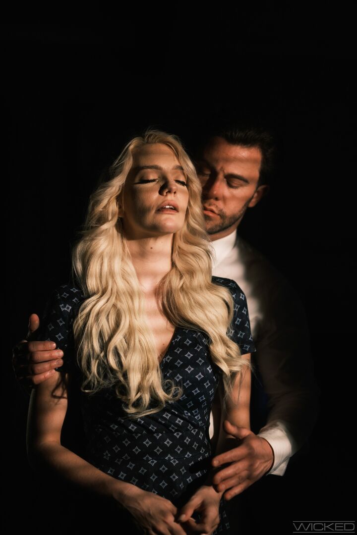 Dark Is The Night - Scene 4