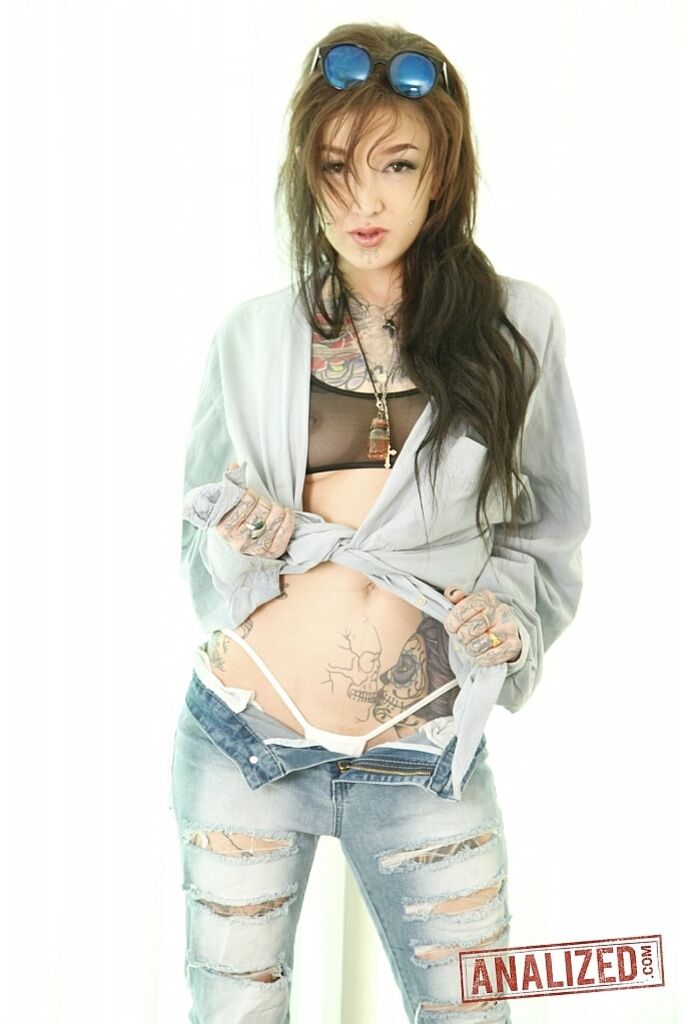 Kelsi Lynn Tattooed Anal Fuck Doll