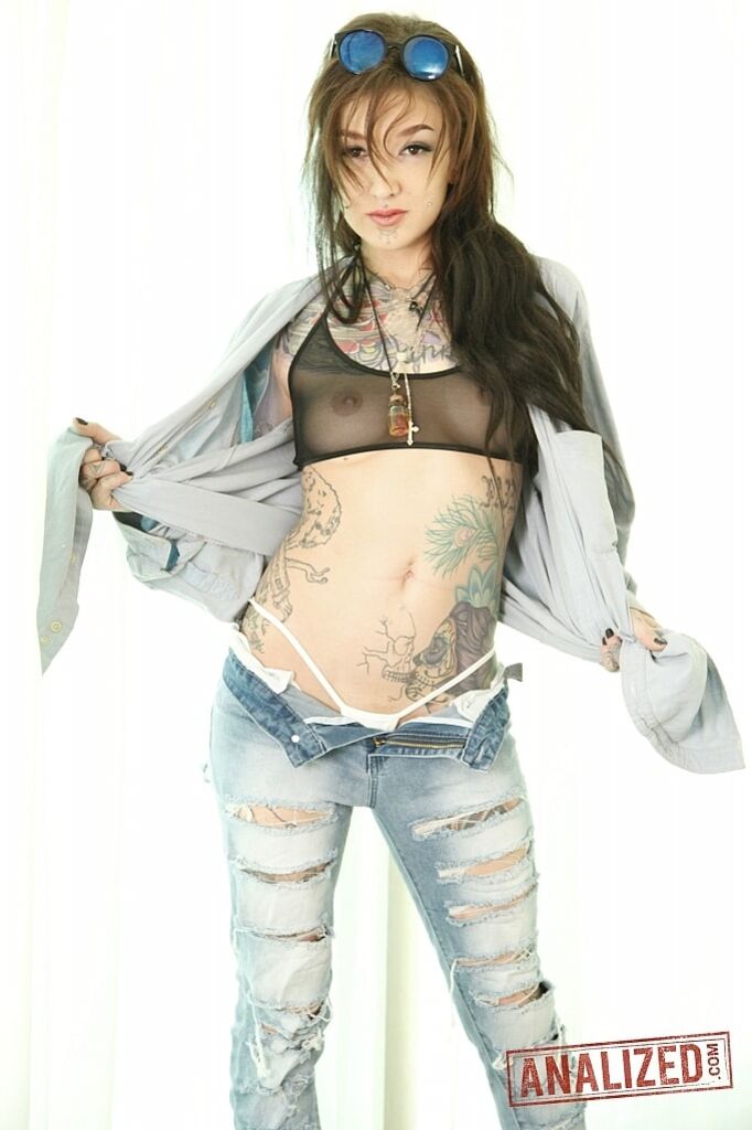 Kelsi Lynn Tattooed Anal Fuck Doll