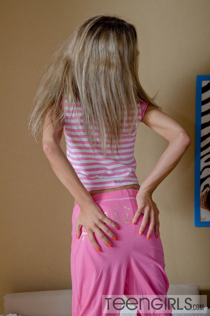 Seductive Teen in Pajamas Plays with Pink Dildo HD