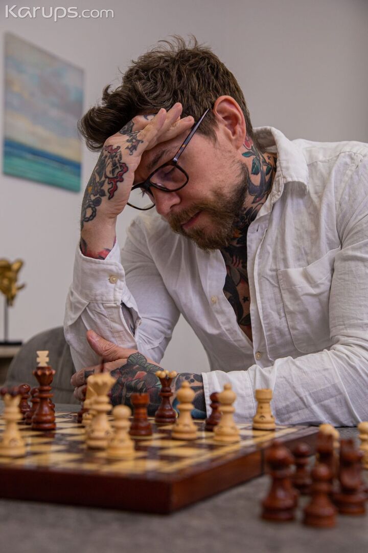 CHESS SLUT LOVES CUM