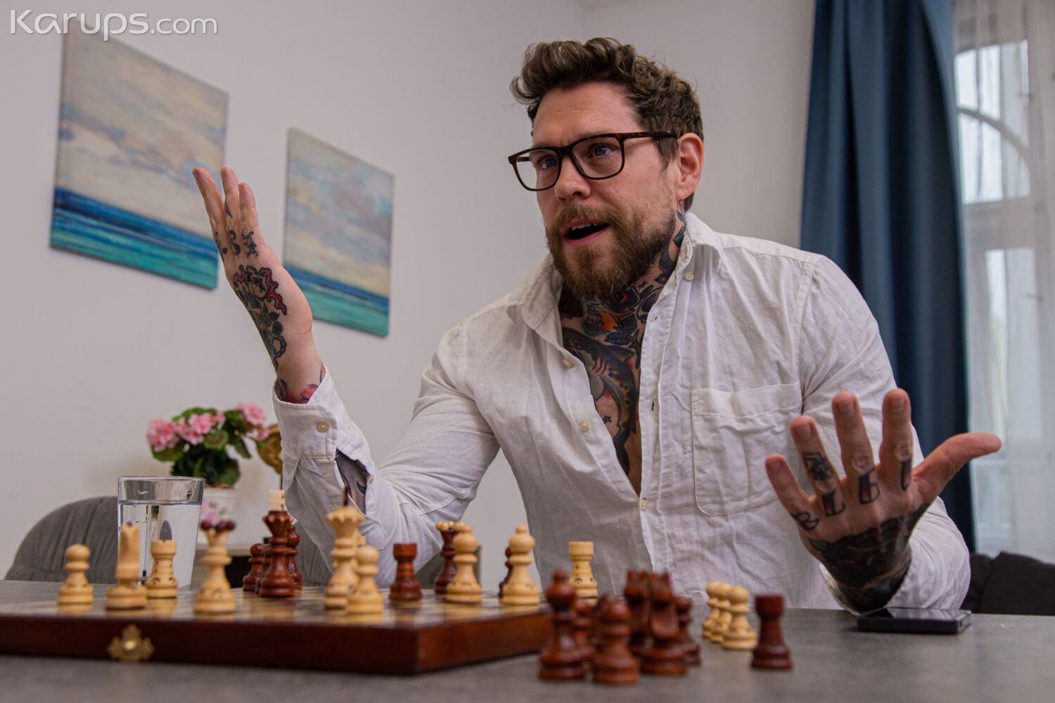 CHESS SLUT LOVES CUM
