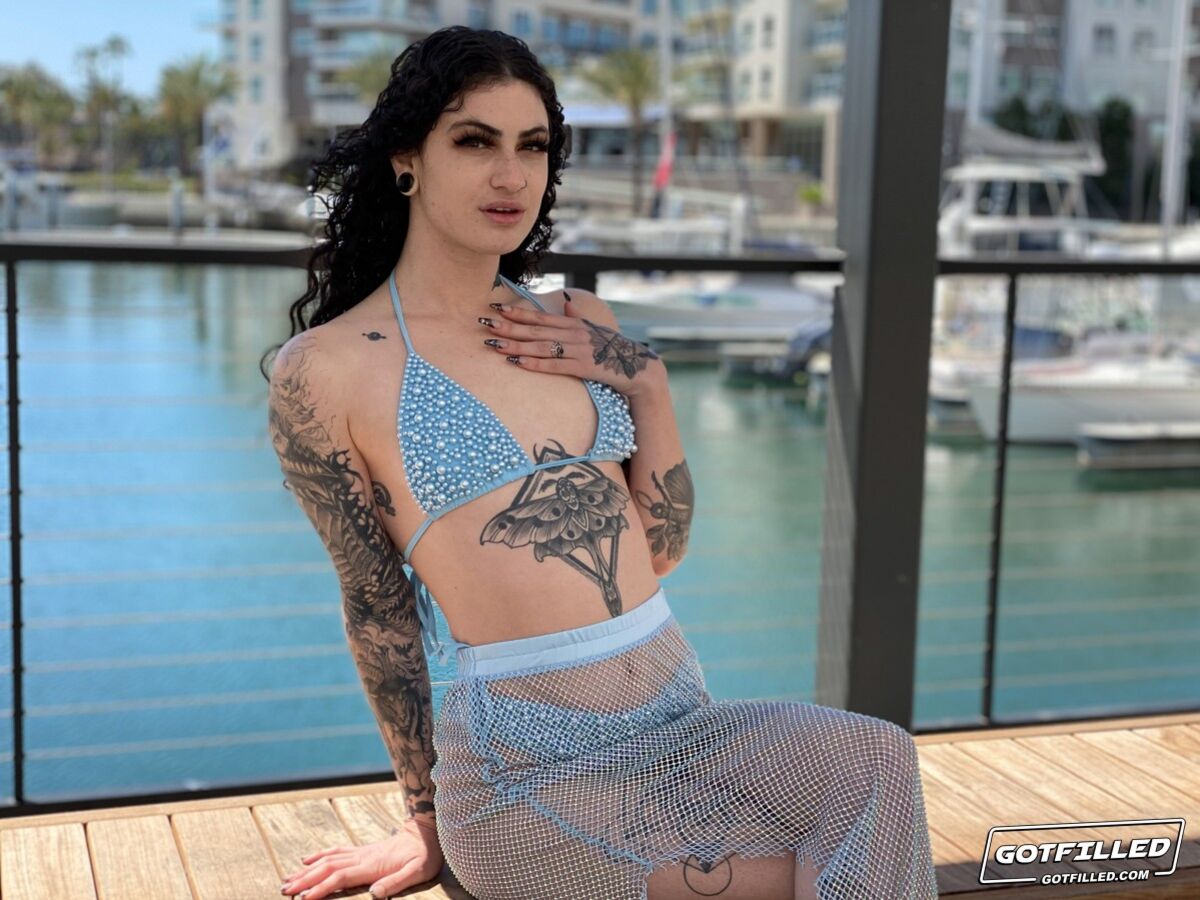 Lydias Labia Loves The Jizz