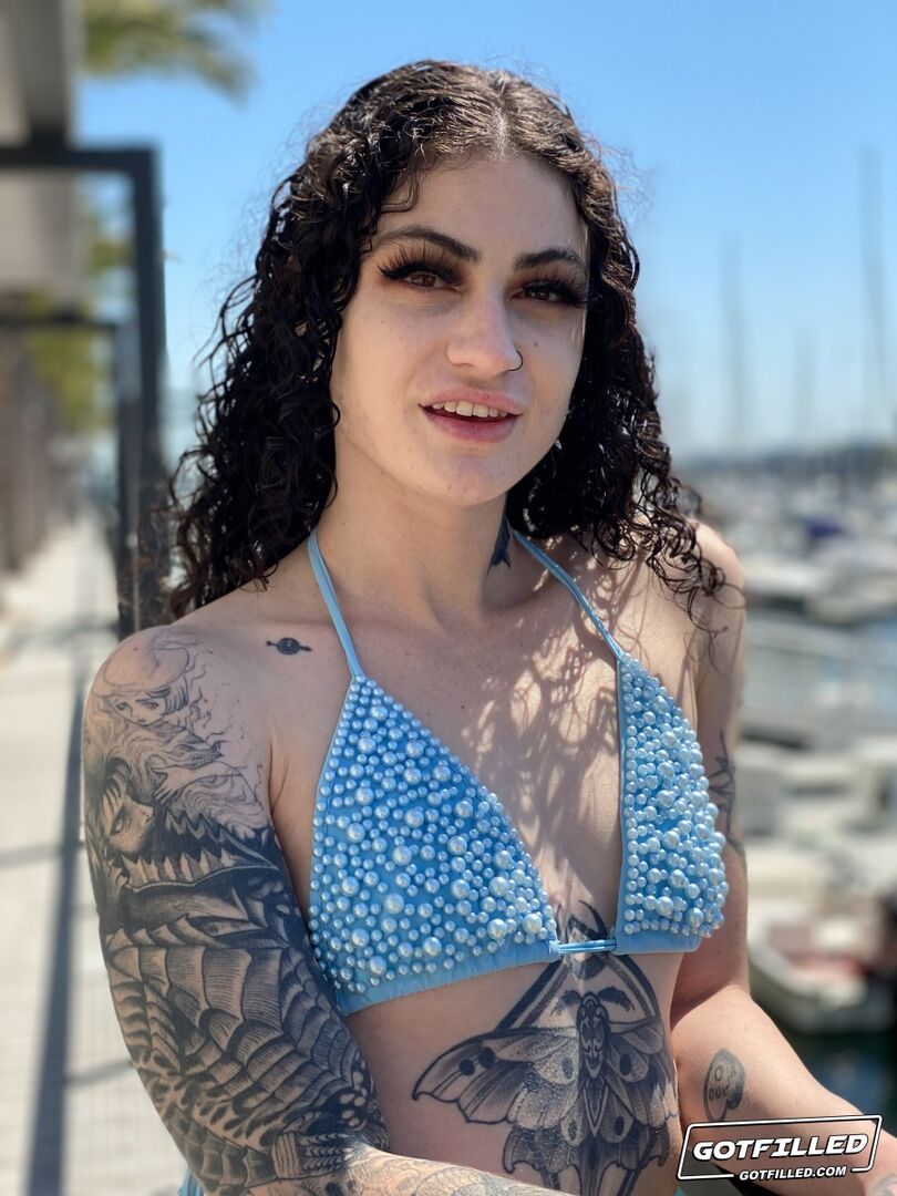 Lydias Labia Loves The Jizz