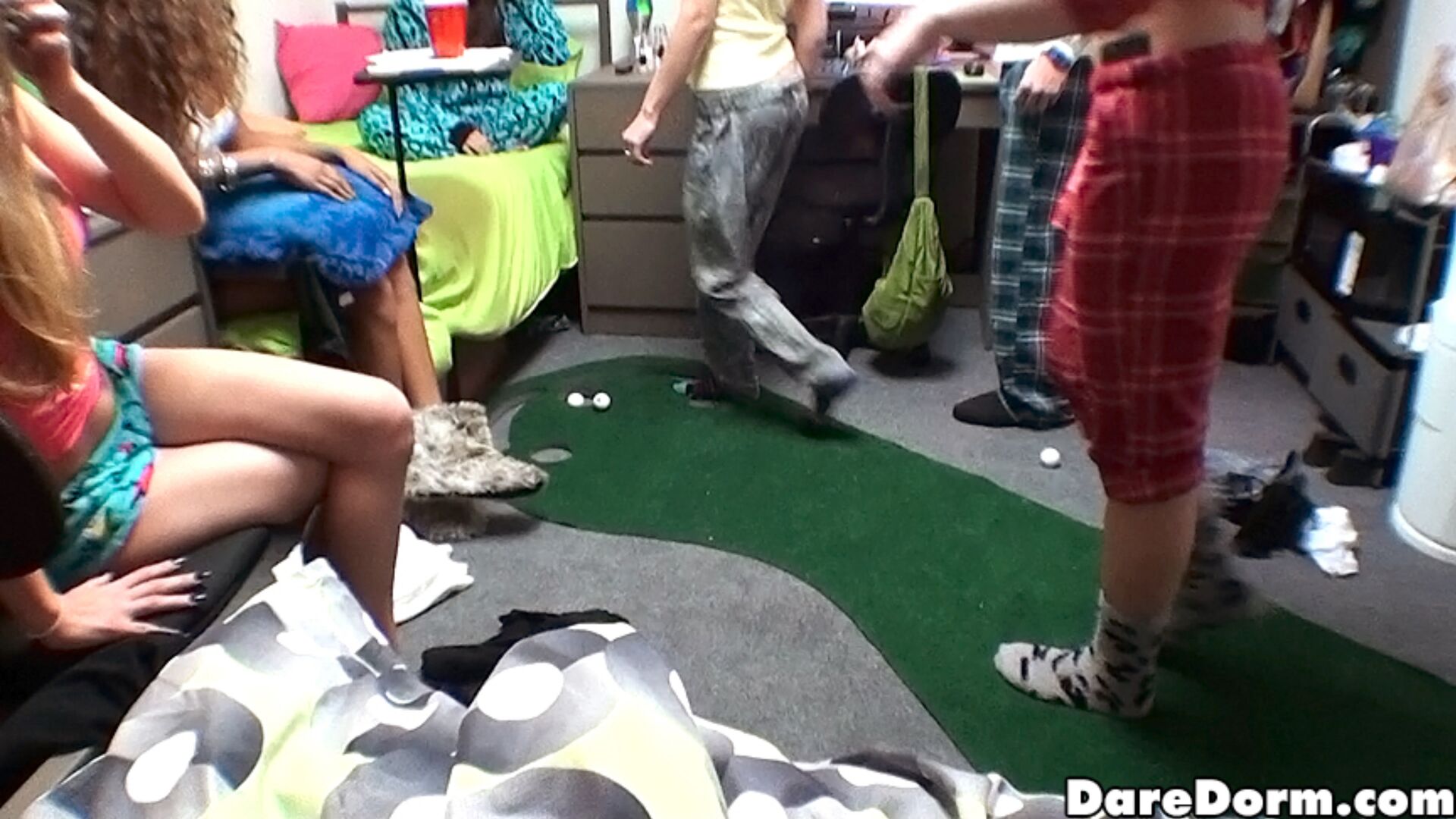 Pajama Party 01508