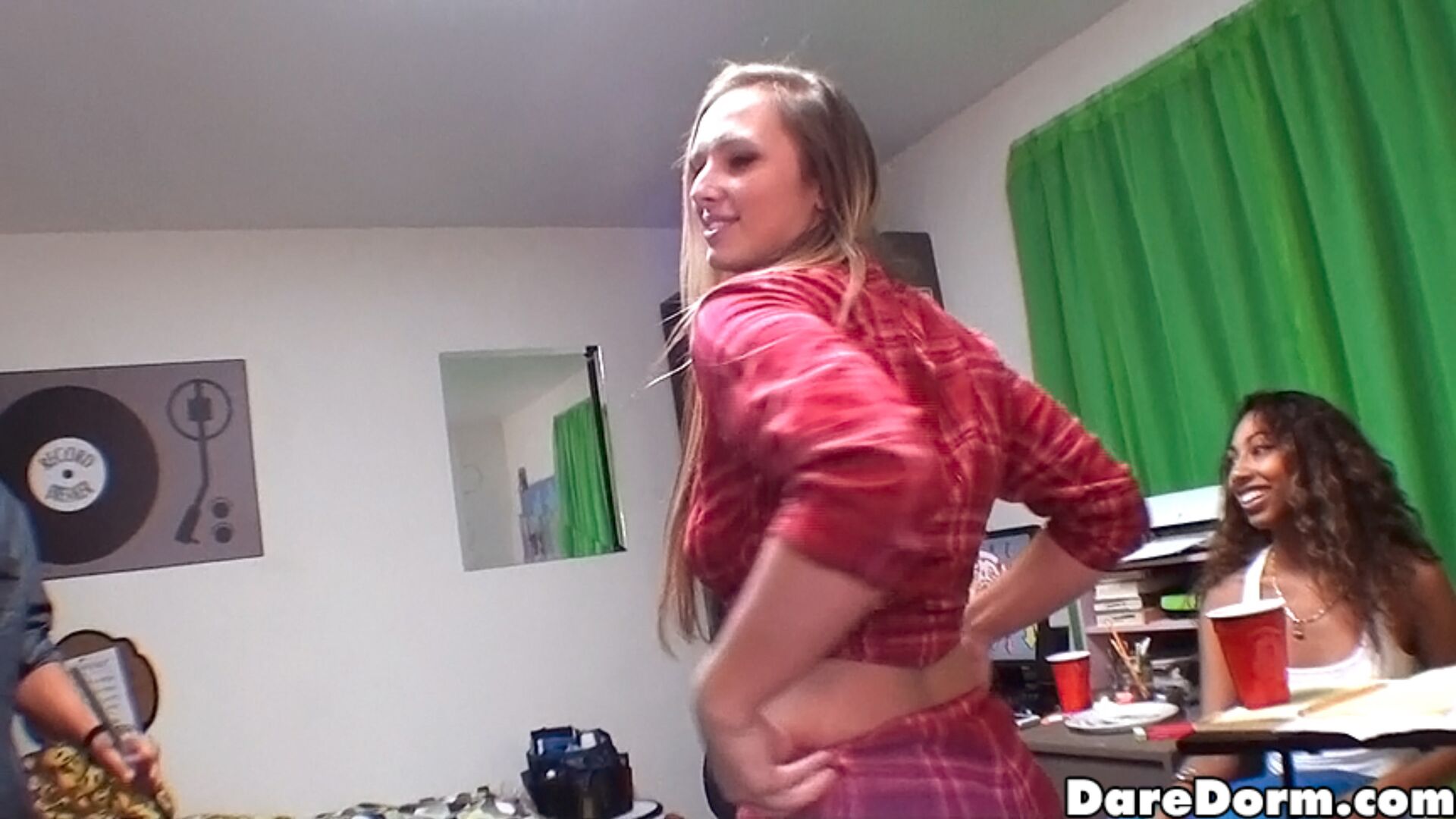 Pajama Party 01508