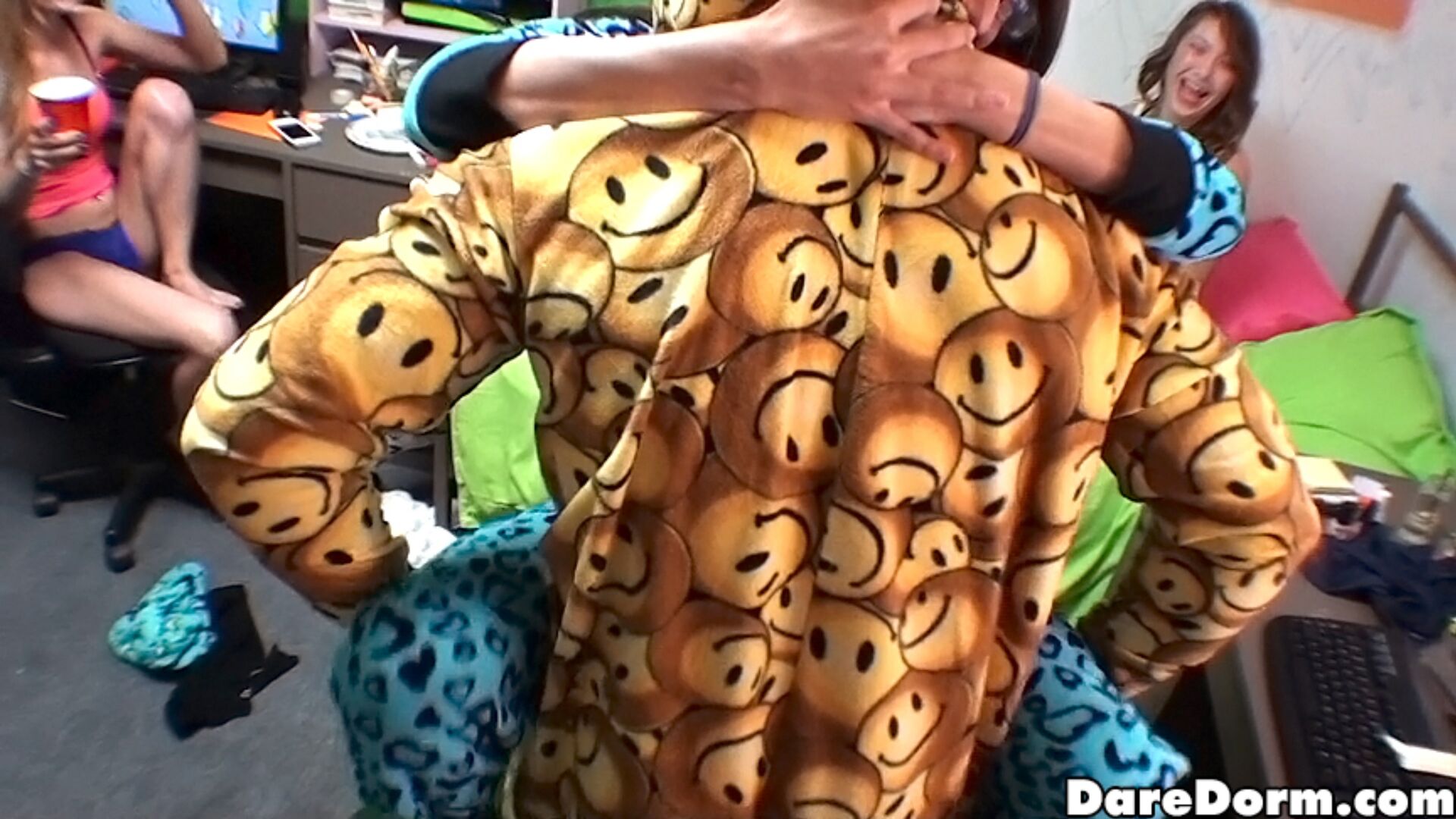 Pajama Party 01508