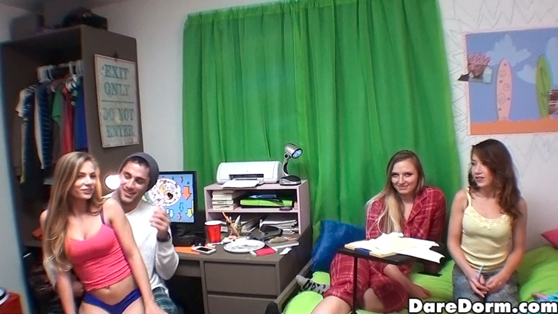 Pajama Party 01508