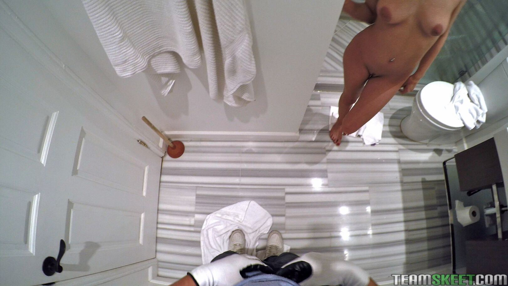 Gold Digging Teen Gets Fucked