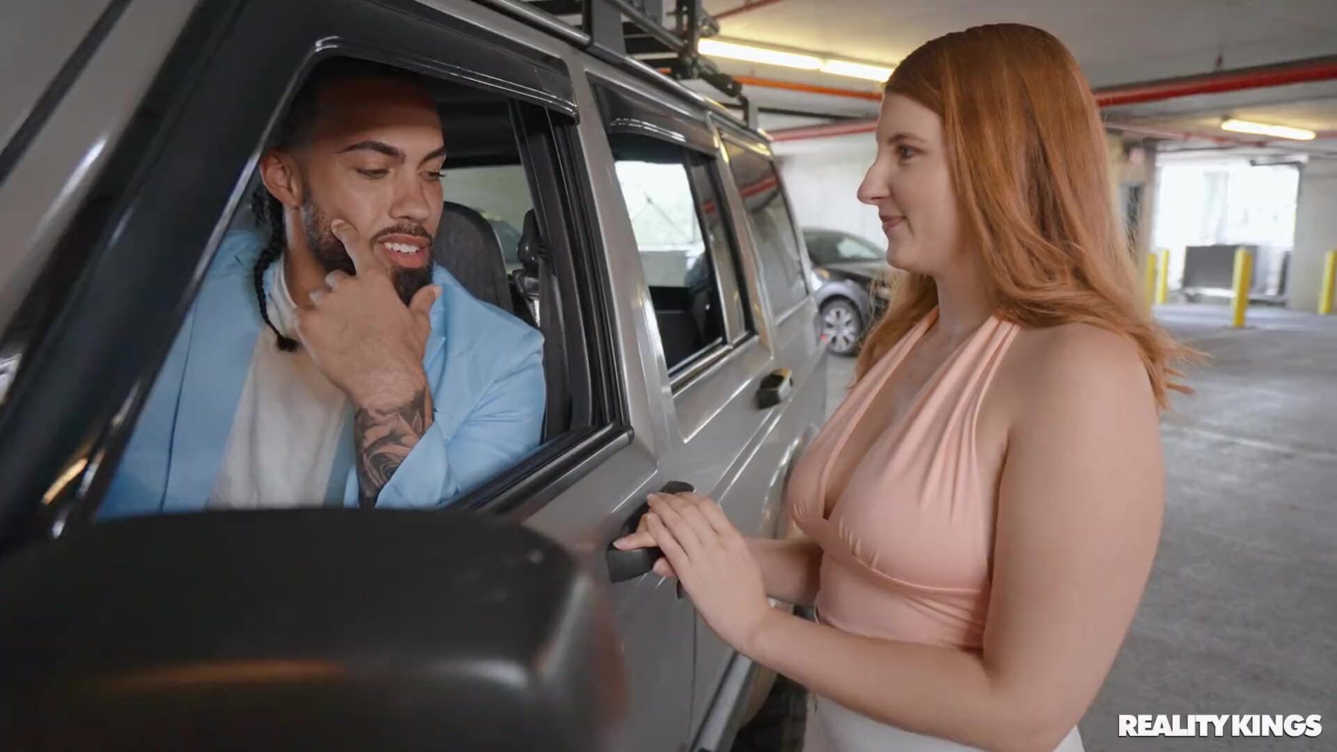 Public Garage Flashing And Fucking