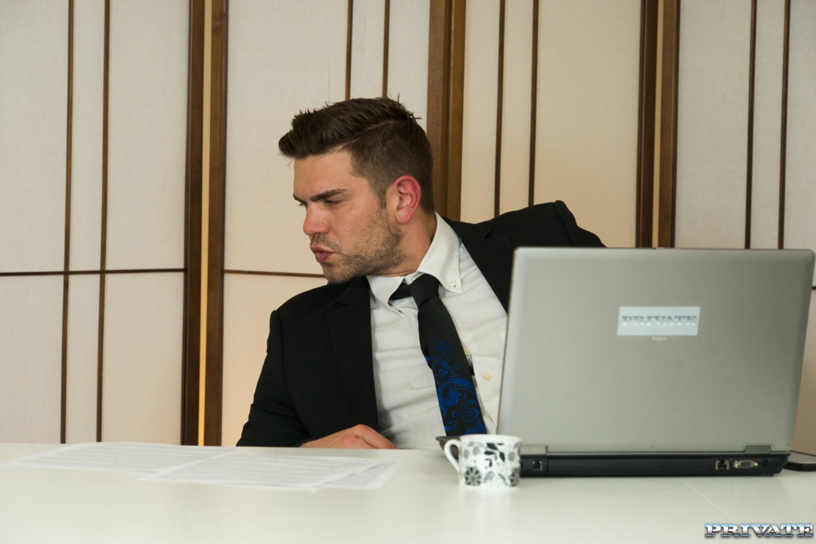 Blonde Secretary Aria Logan Sucks Her Boss’s Hard Cock