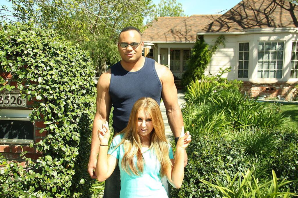 Chrissy Cane And Sledge Hammer's Massive Penis
