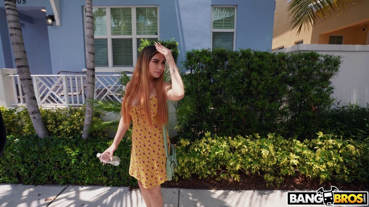 Bonnie’s Cleavage