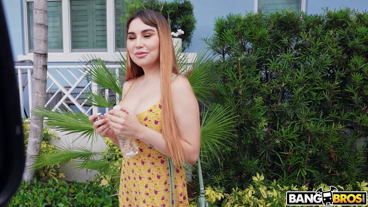 Bonnie’s Cleavage
