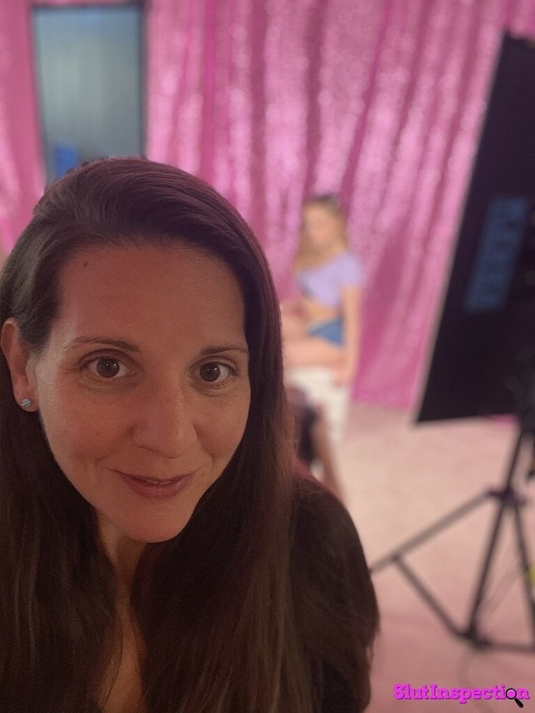 Anna Claire Clouds: Behind the Scenes with Tattooed Blonde Slut