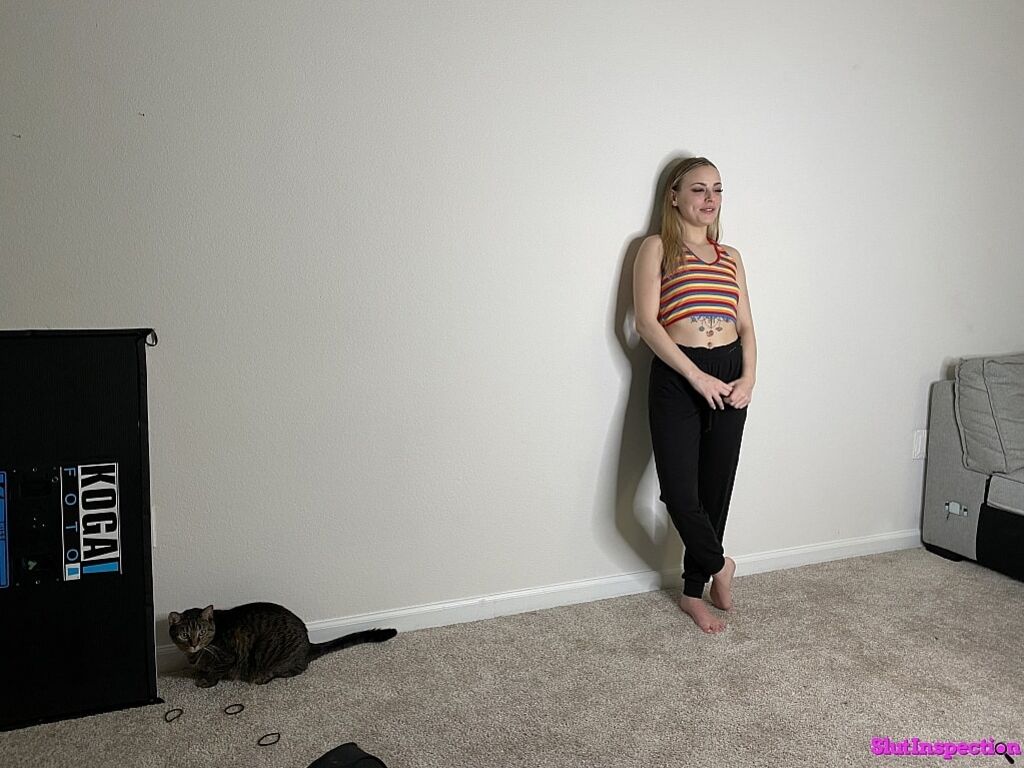 Anna Claire Clouds: Behind the Scenes with Tattooed Blonde Slut