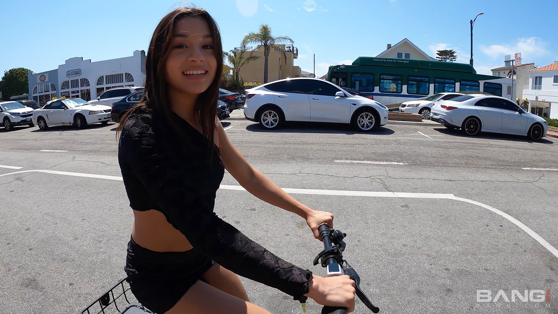 Mickey Violet Sucks A Dick In A Public Toilet