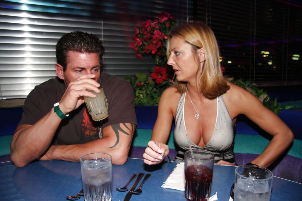Brenda James Gets Her Pussy Filled By Lee Stone