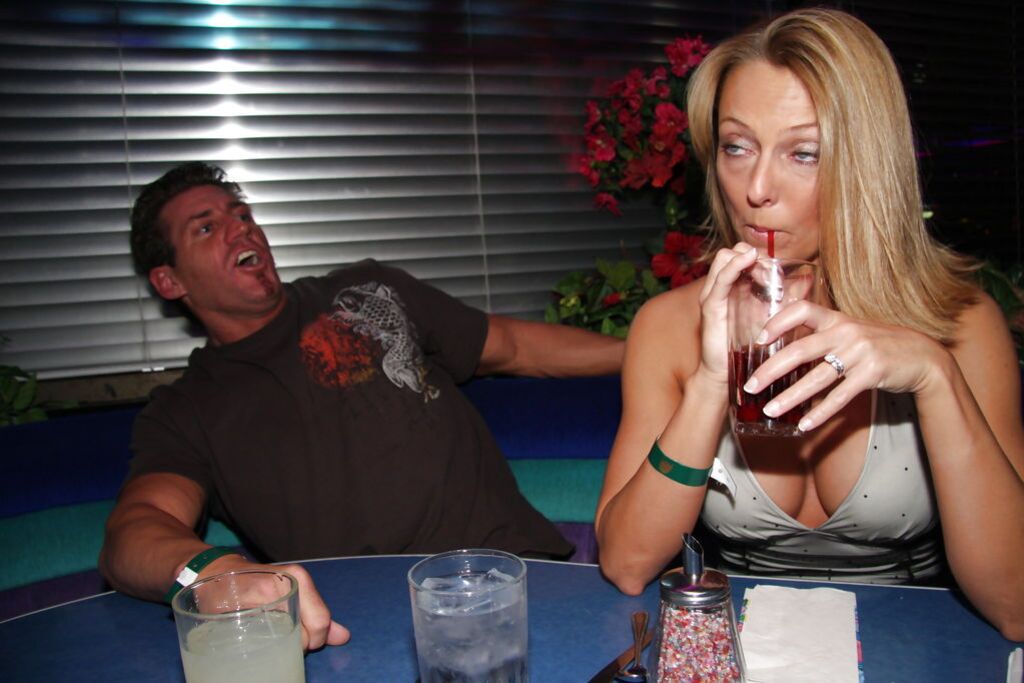 Brenda James Gets Her Pussy Filled By Lee Stone
