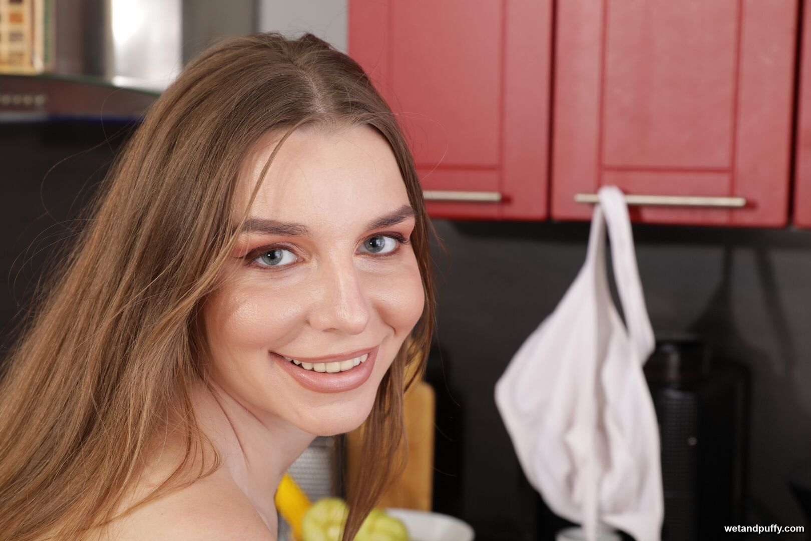 ARIAN — DELICIOUS ARIAN'S DEBUT