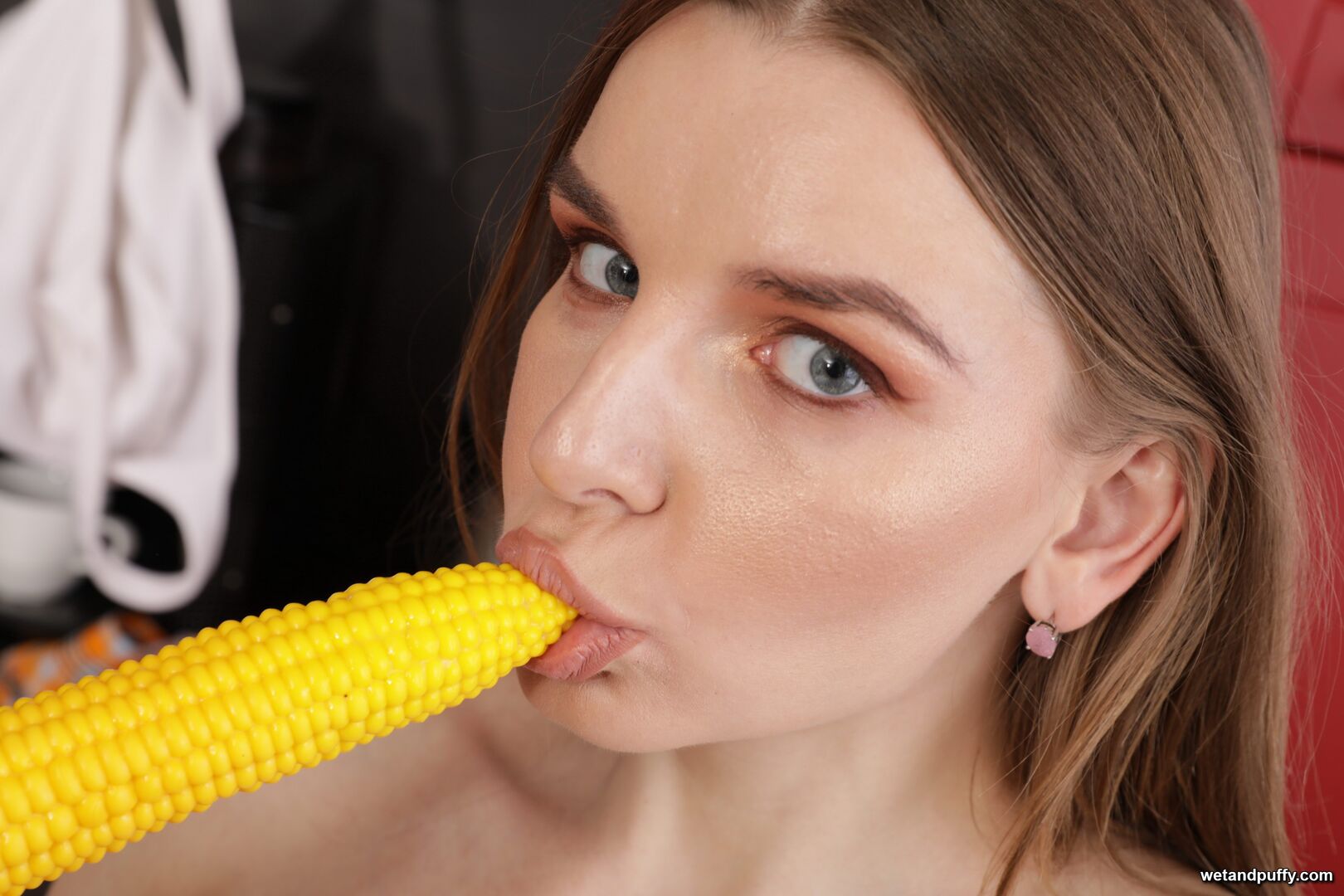 ARIAN — DELICIOUS ARIAN'S DEBUT