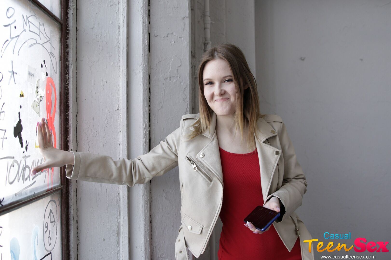 FUCKING TEENY AT THE INTERVIEW