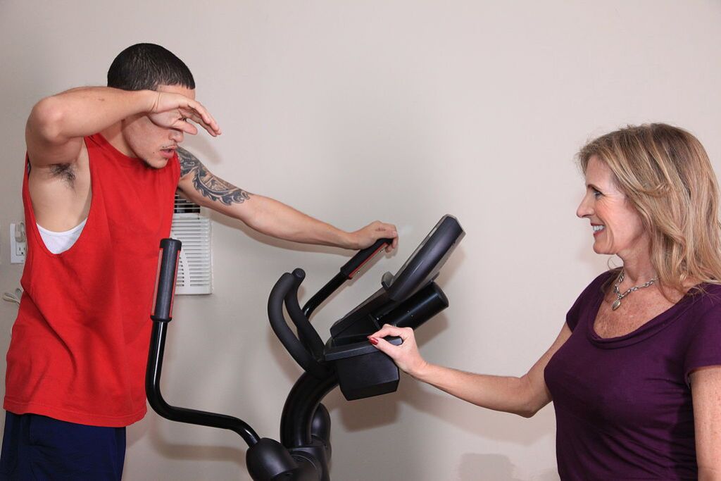 Commando Gets Picked Up At The Gym By Jade Jamison HD