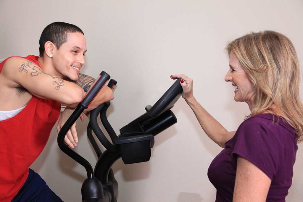 Commando Gets Picked Up At The Gym By Jade Jamison HD