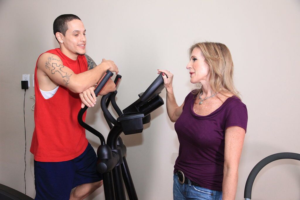 Commando Gets Picked Up At The Gym By Jade Jamison HD