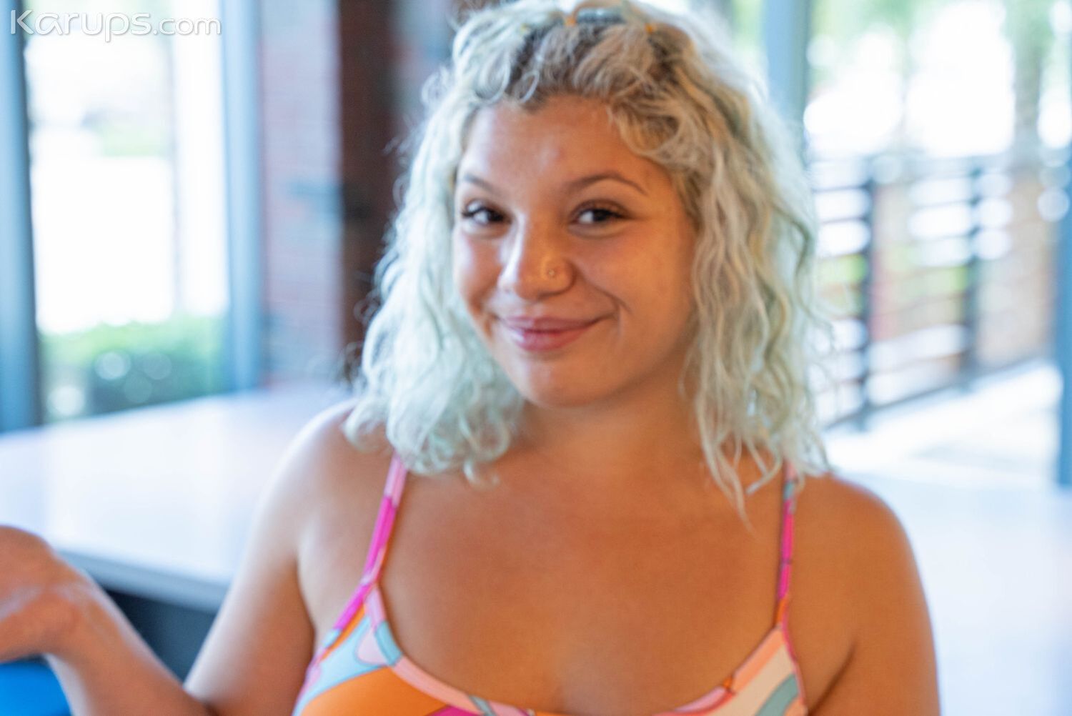 PLUMP YOUNG PUSSY