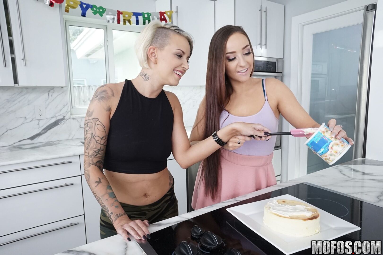 BFF Birthday Blowjob