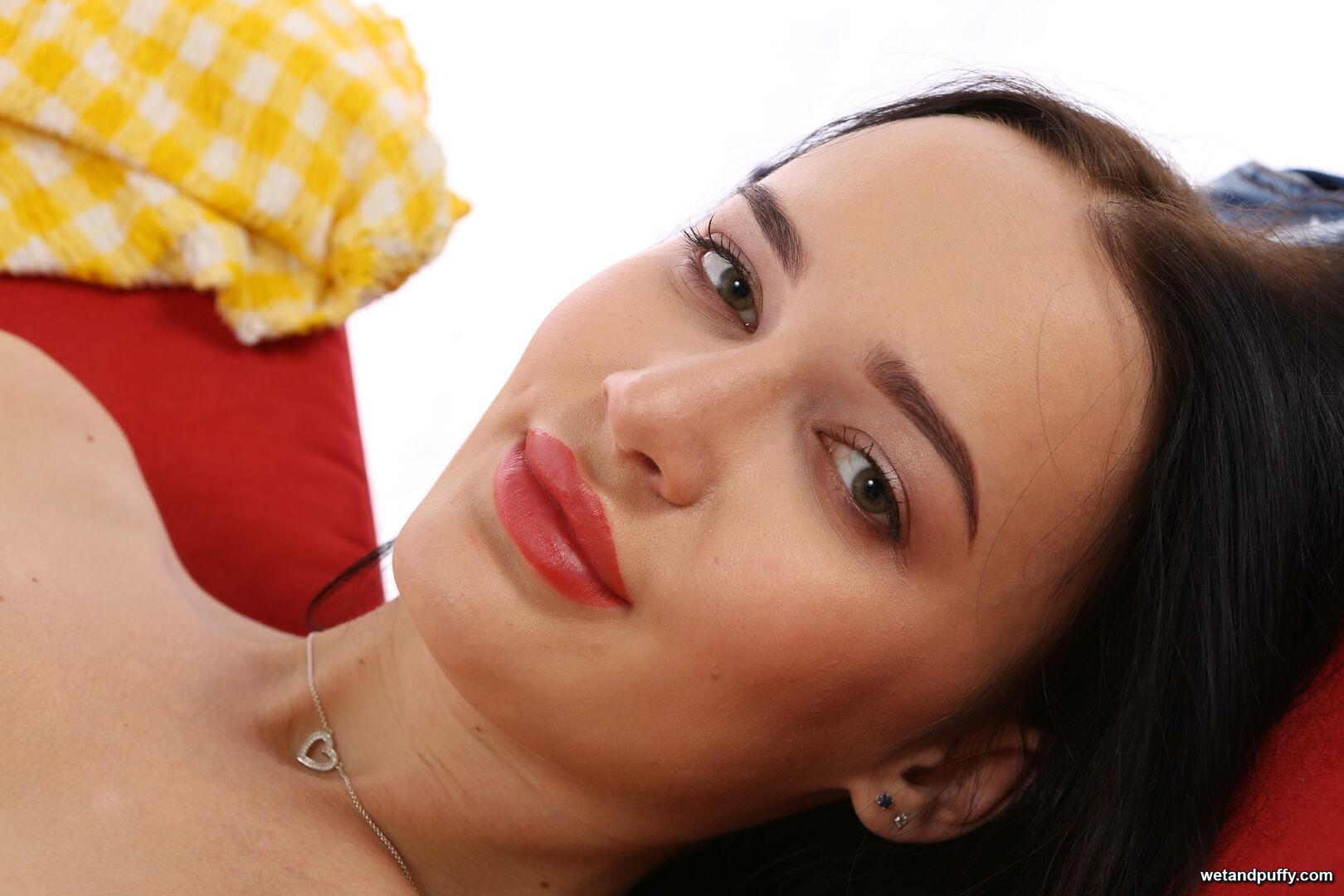 SASHA SPARROW — CHAINED