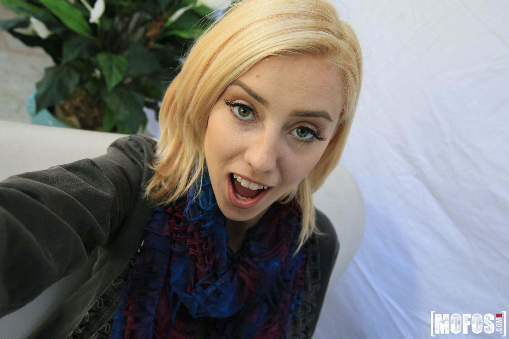 Blonde Model Sucks Homeowner
