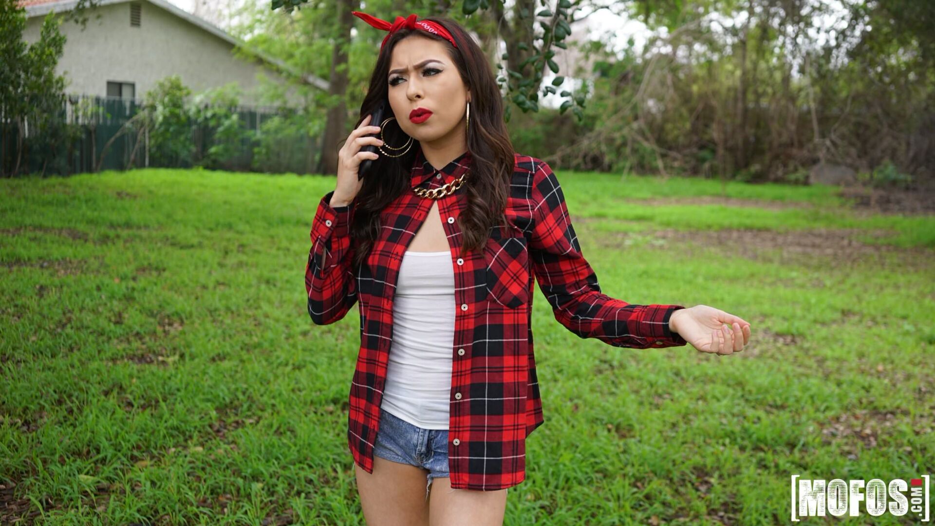 Betrayed Latina Gets Cop Cock