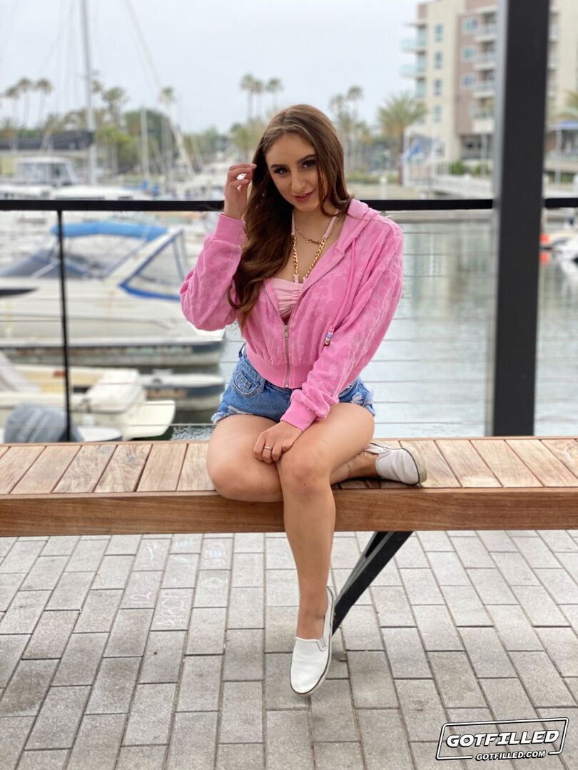 Penelope's Pussy Gets Filled Up
