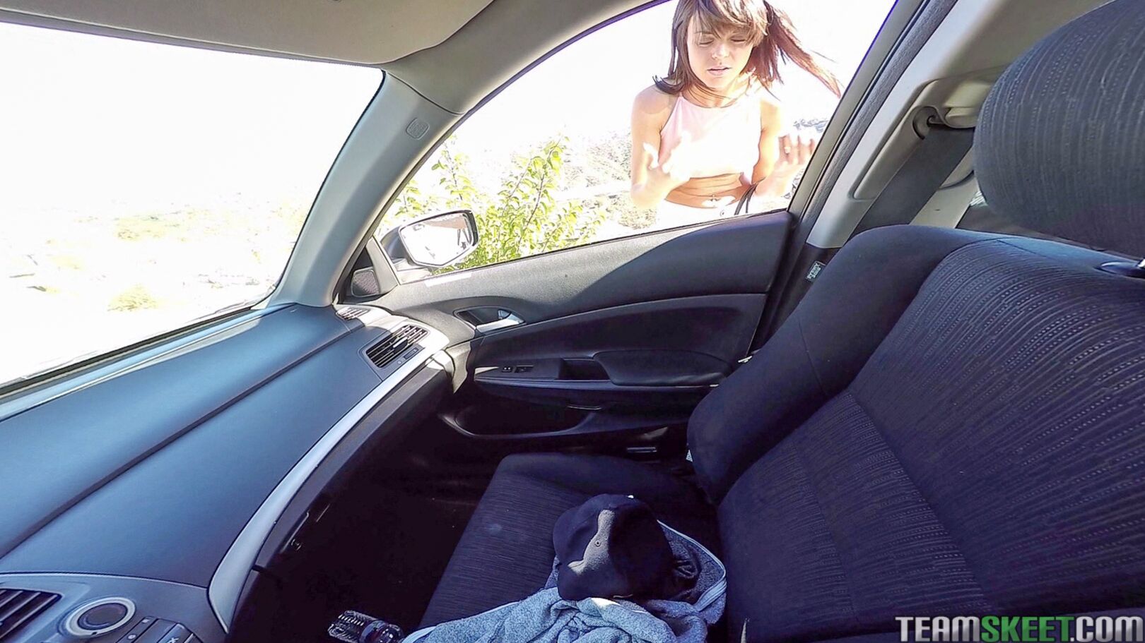 Stranded Babe Picked Up And Fucked