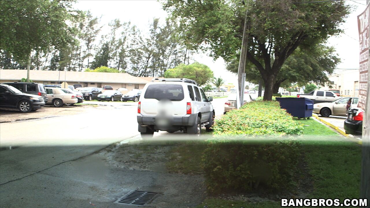 Latina amateur picked up from jail