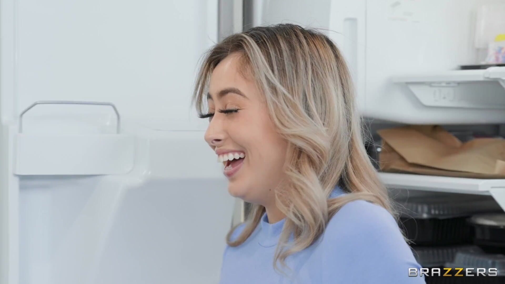 Big Natural Babe Gets The Double Dickdown She Thirsts For