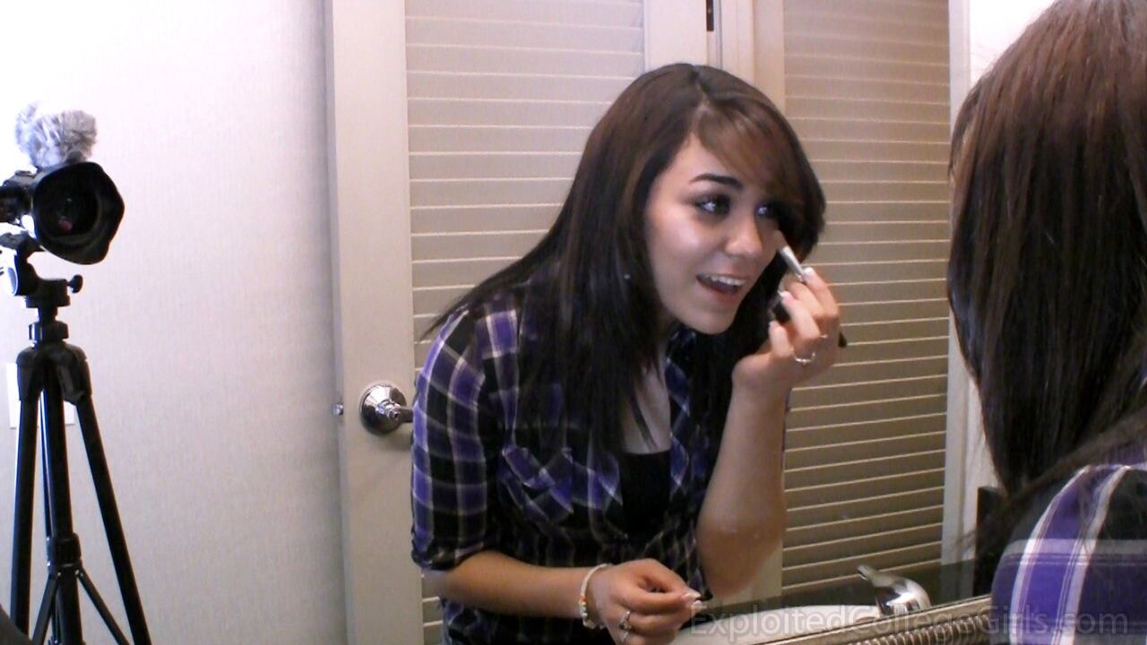 ASHLEY5056