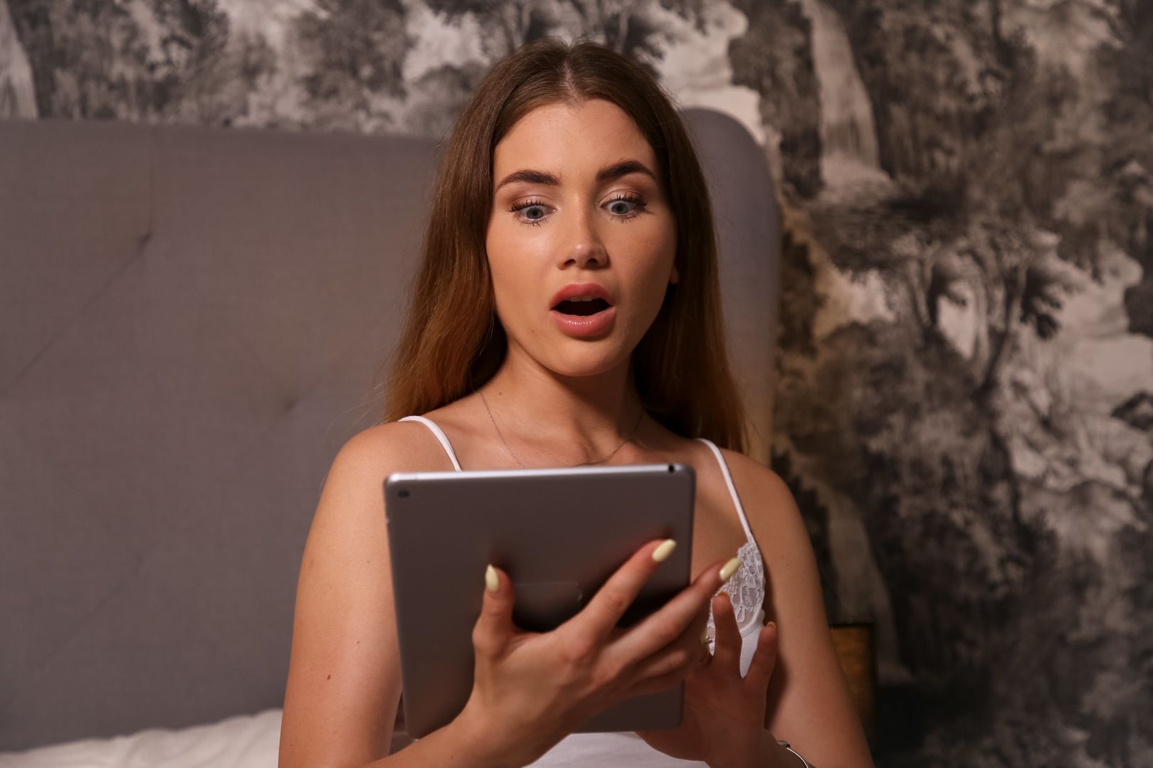 Send Stepmom Nudes