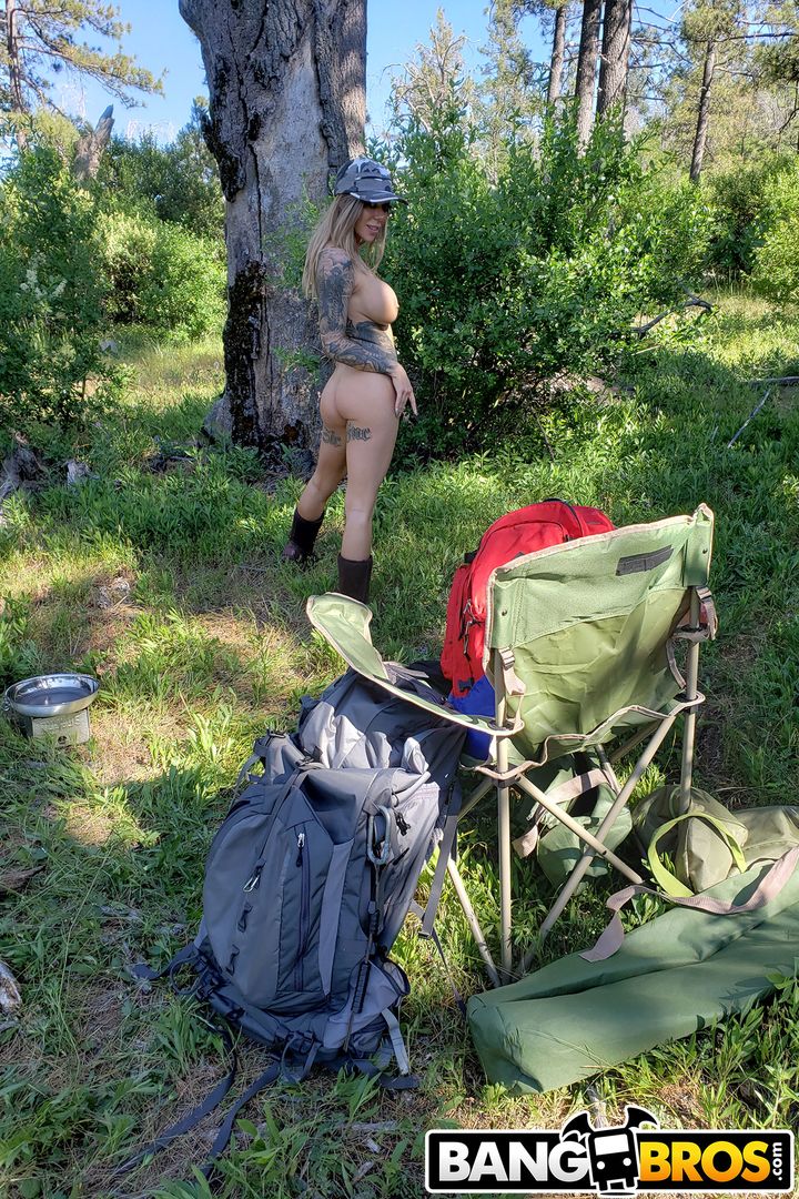 Karma’s First Camping Fuck Trip, Day 1